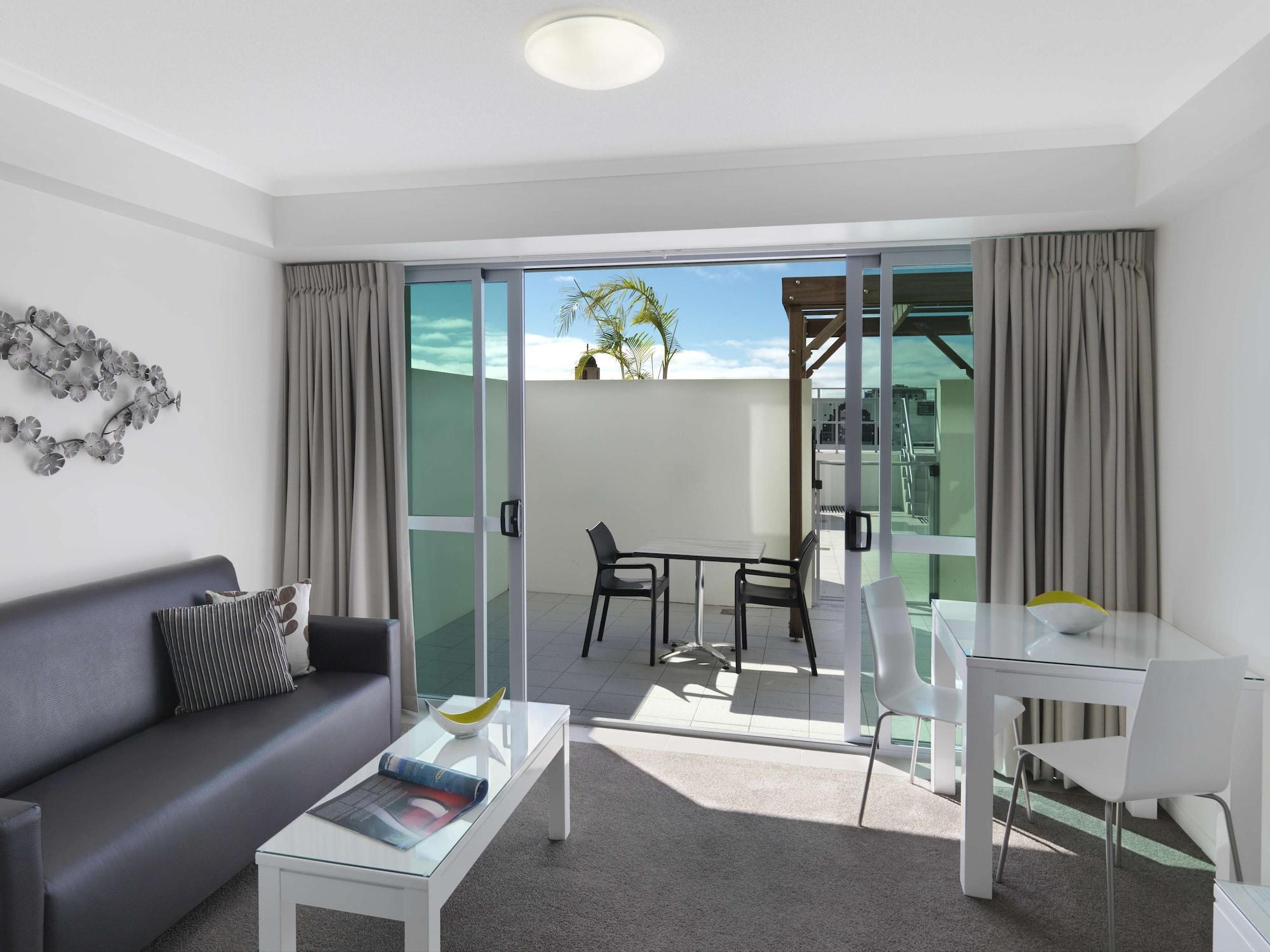 Oaks Mackay Rivermarque Hotel Экстерьер фото